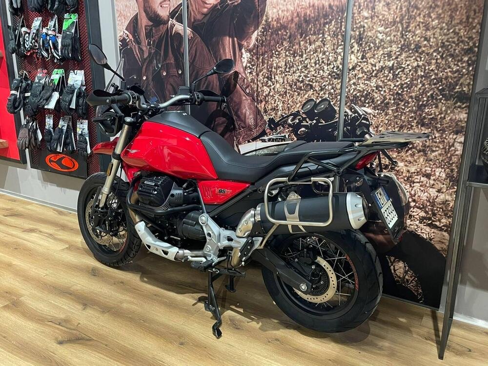 Moto Guzzi V85 TT (2019 - 20) (3)