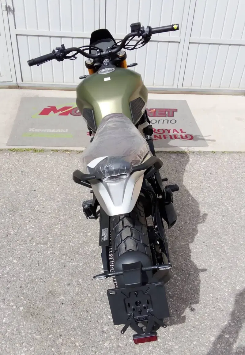 Moto Morini SEIEMMEZZO SCR (2022 - 26) (6)