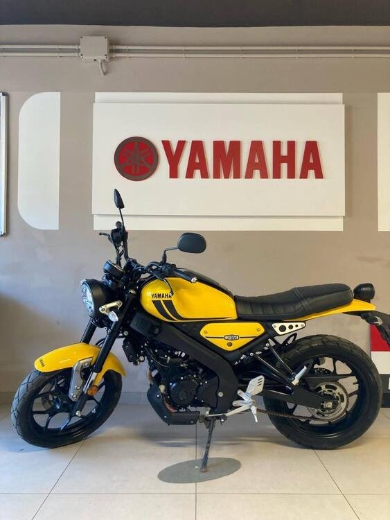 Yamaha SR 125 (2)