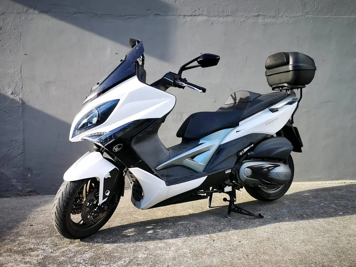 Kymco Xciting 400i (2012 - 17)