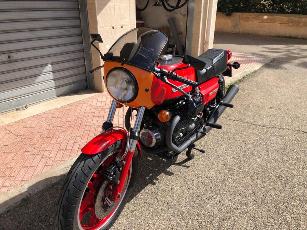 Moto Guzzi Le Mans 1 prima serie (2)