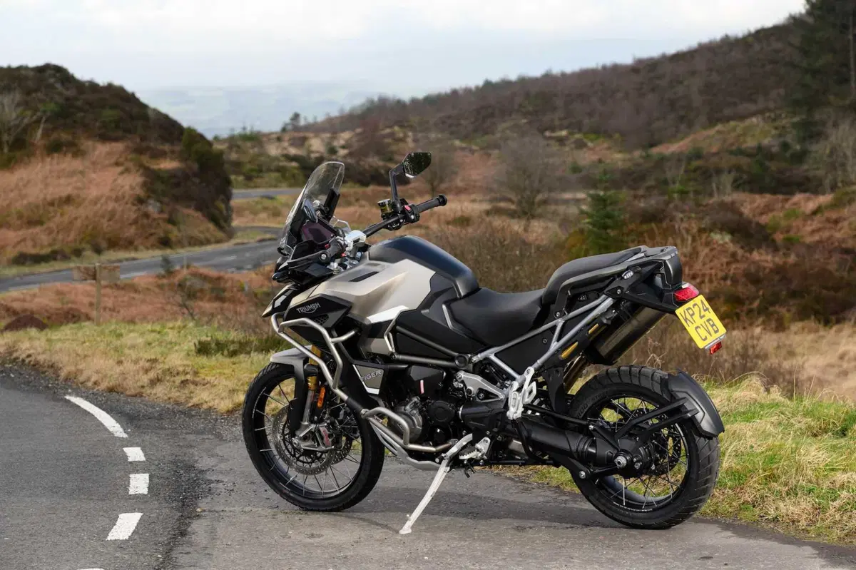 Gamma Triumph Tiger 1200 2024: una per tutti (14)