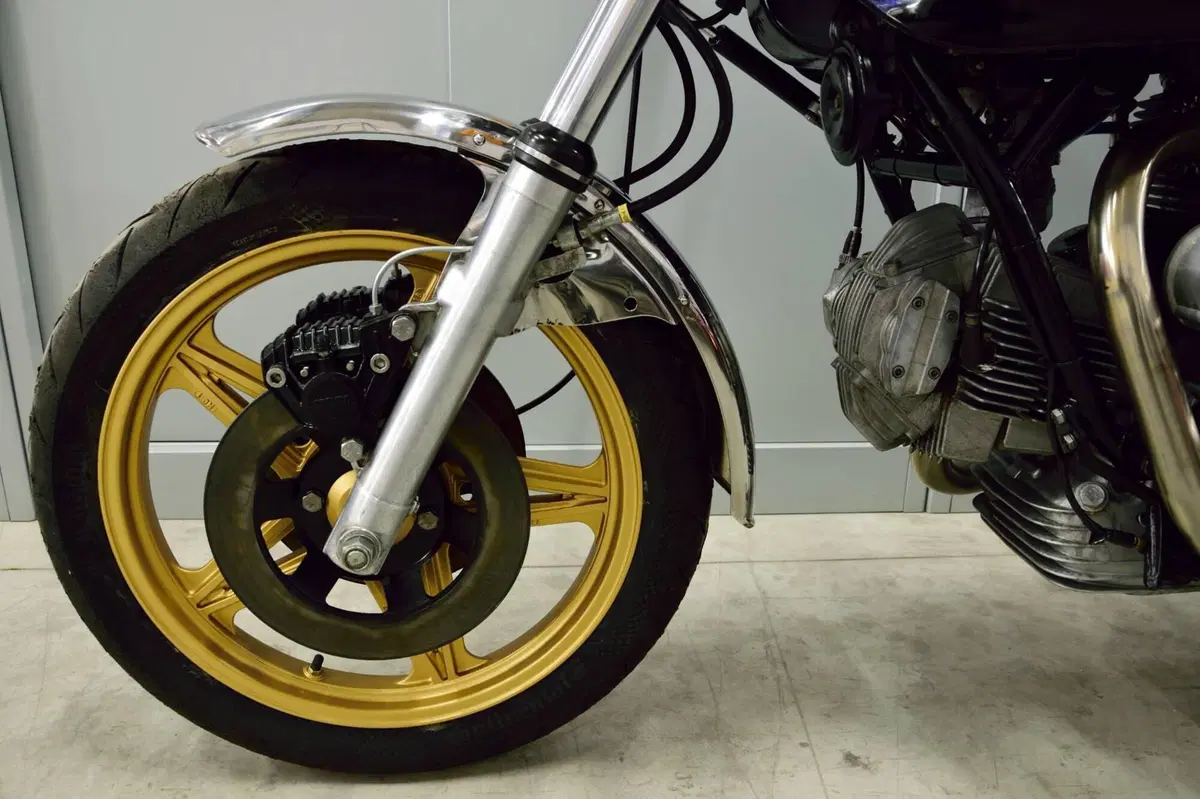 Ducati  900 Darmah (9)