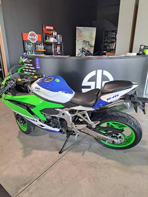 Kawasaki Ninja ZX-4RR 40th Anniversay Edition (2024)