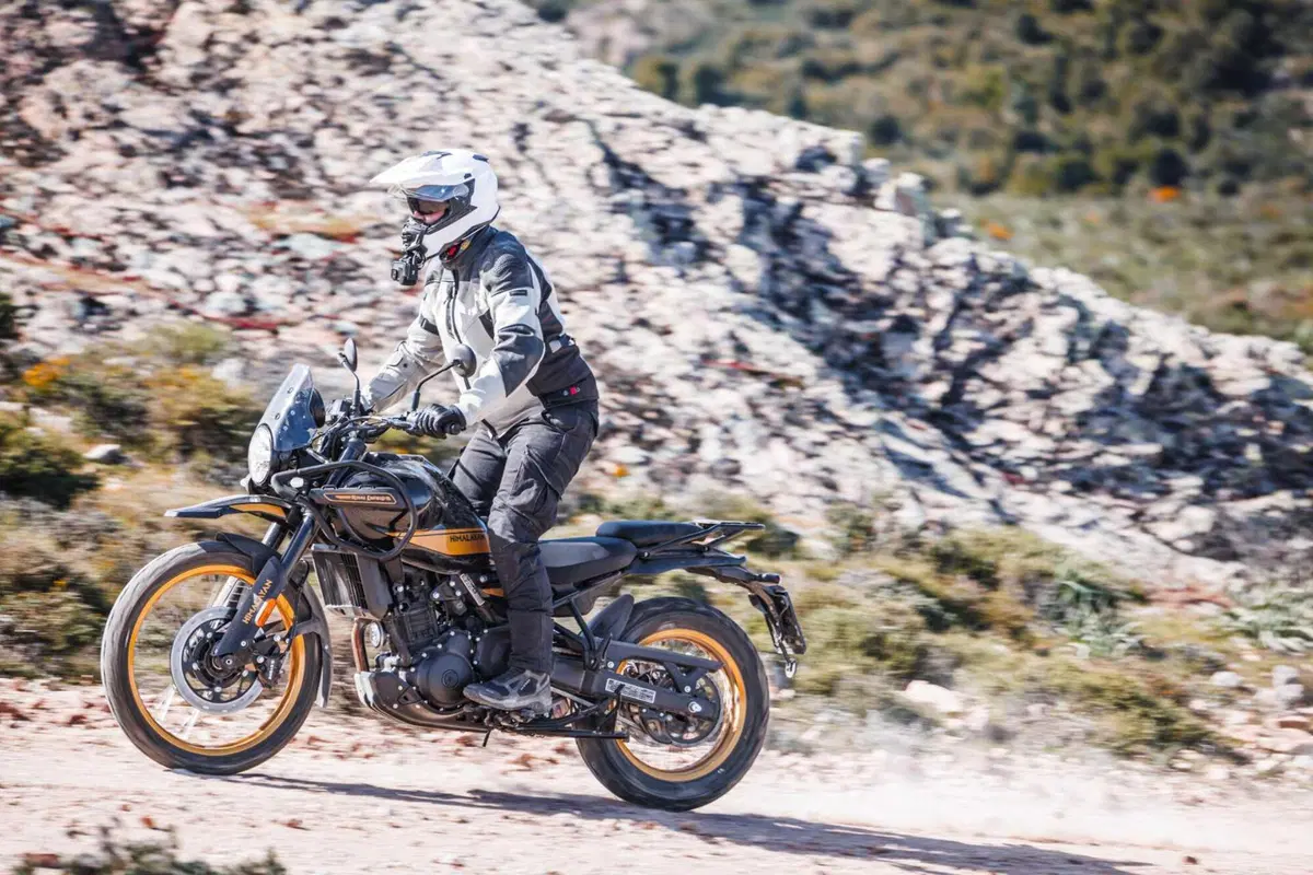 In Sardegna con la nuova HIMALAYAN 450. Ecco il nostro test in viaggio (3)