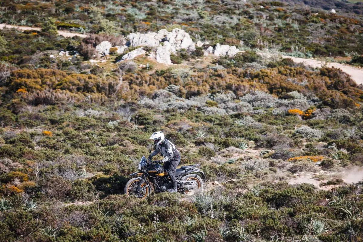 In Sardegna con la nuova HIMALAYAN 450. Ecco il nostro test in viaggio (4)