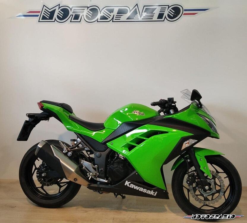 Kawasaki Ninja 300 ABS (2012 - 16)