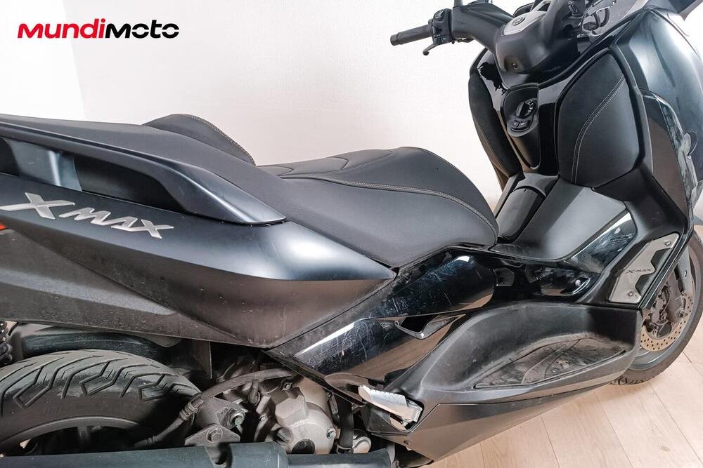 Yamaha X-Max 300 Tech Max (2020) (4)