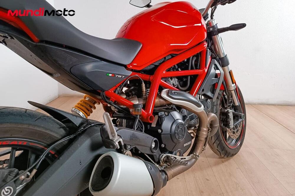 Ducati Monster 797 (2017 - 18) (4)