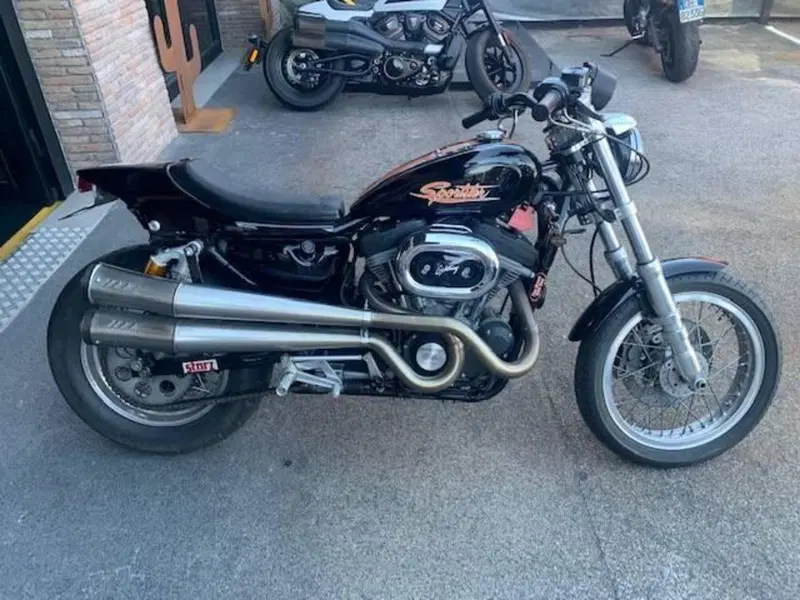 Harley-Davidson 883 Standard (1994 - 00) - XLH