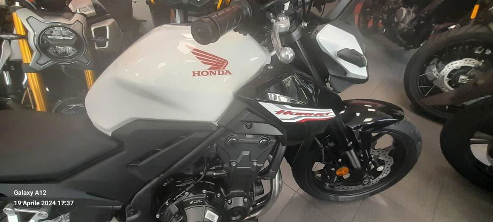 Honda CB 500 Hornet (2024 - 25) (2)