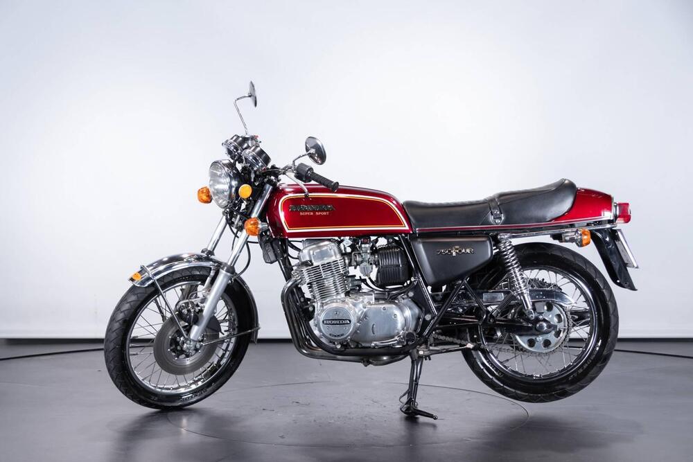 Honda CB 750 FOUR (5)