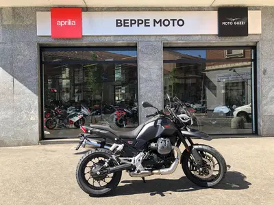 Moto Guzzi V85 Strada (2024 - 26) nuova