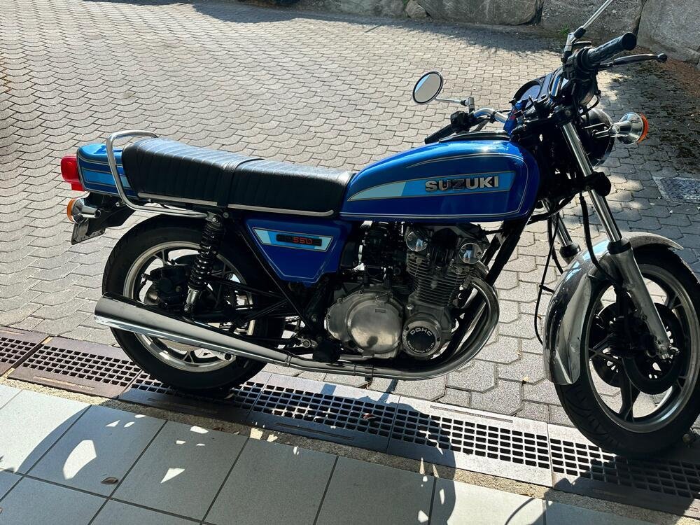 Suzuki Gs550E (3)