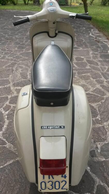 Piaggio Vespa 150 Sprint Veloce  (4)