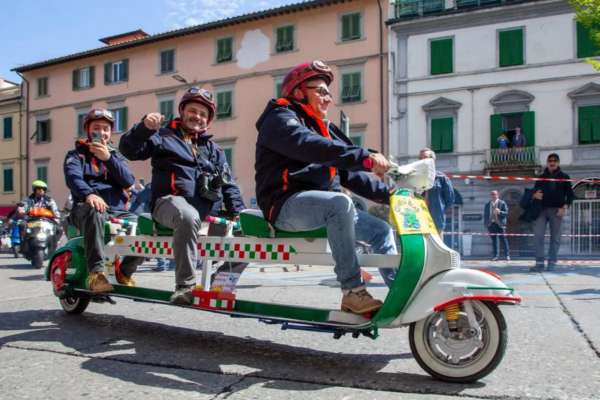 Vespa world days: la festa della Vespa, profumi e musica, ma solo per chi ha sviluppato altri sensi (3)