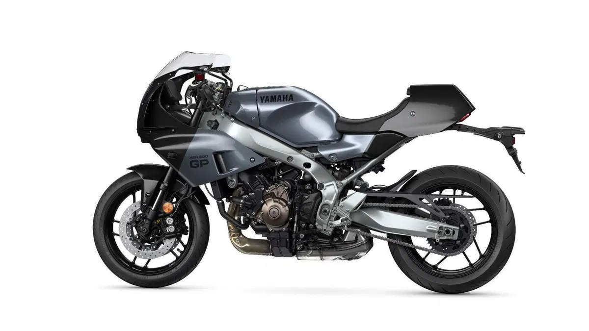 Yamaha XSR 900 GP TEST: ritorno alla "Golden Age" [VIDEO & GALLERY] (4)