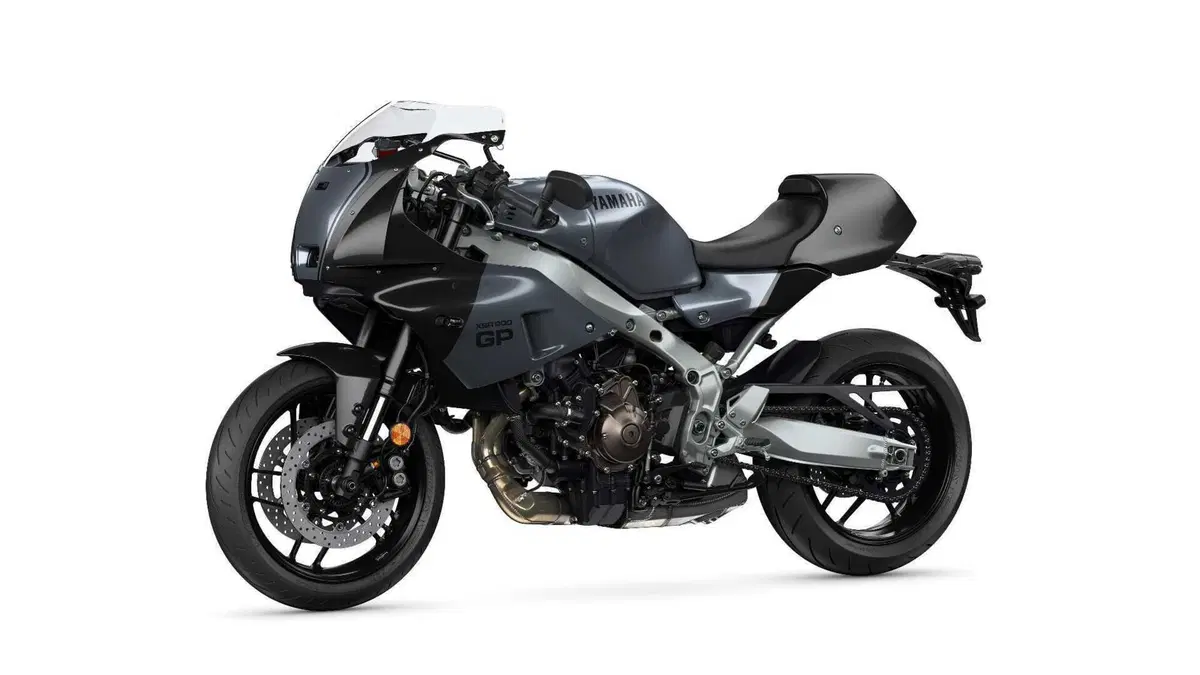 Yamaha XSR 900 GP TEST: ritorno alla "Golden Age" [VIDEO & GALLERY] (5)