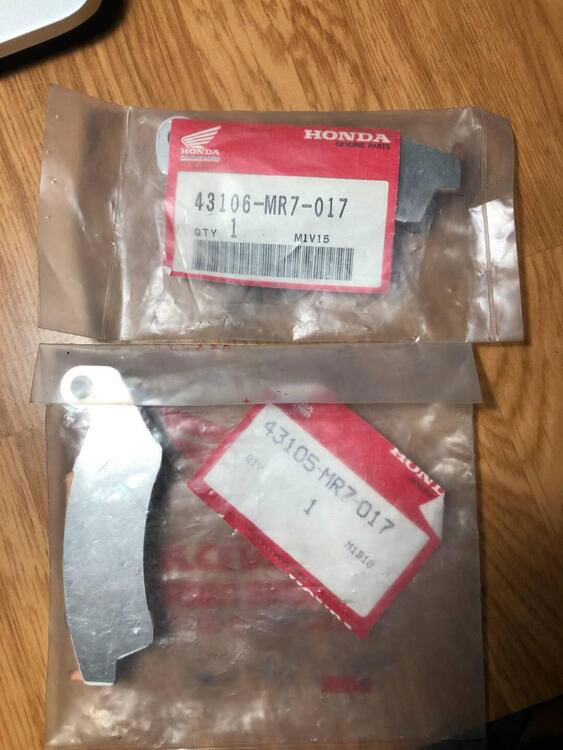 Pastiglie freno Honda RC30 - RC 30 brakes pad (2)