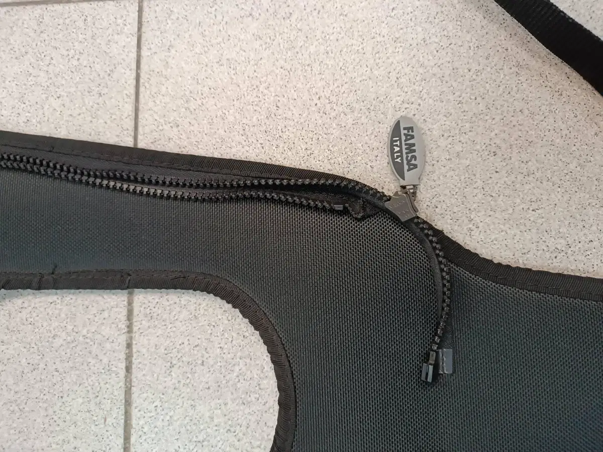 Base borsa serbatoio Famsa (4)