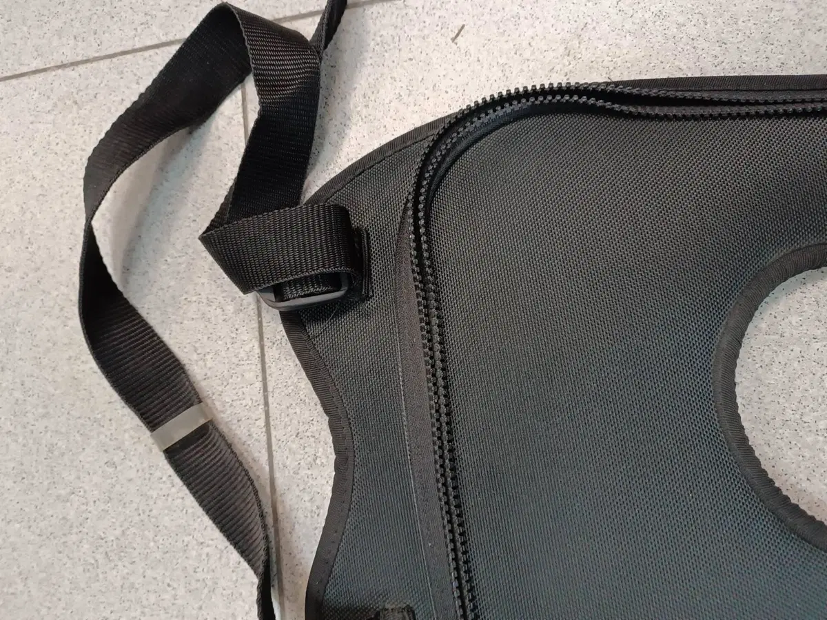 Base borsa serbatoio Famsa (6)