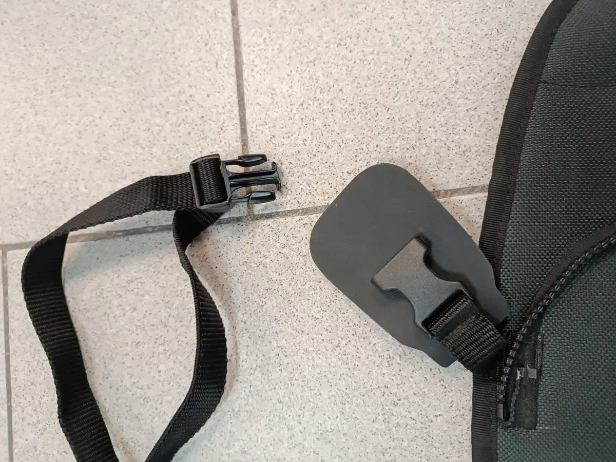 Base borsa serbatoio Famsa (10)