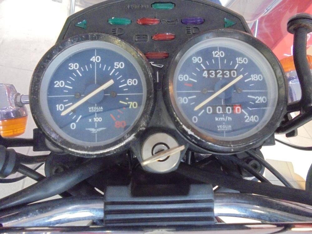 Moto Guzzi 850 CALIFORNIA T3 (4)