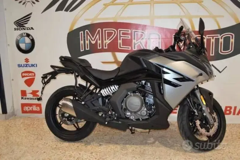 CFMOTO 650GT (2021 - 26) (2)