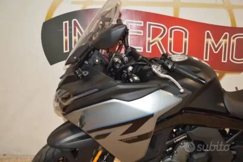 CFMOTO 650GT (2021 - 26) (4)
