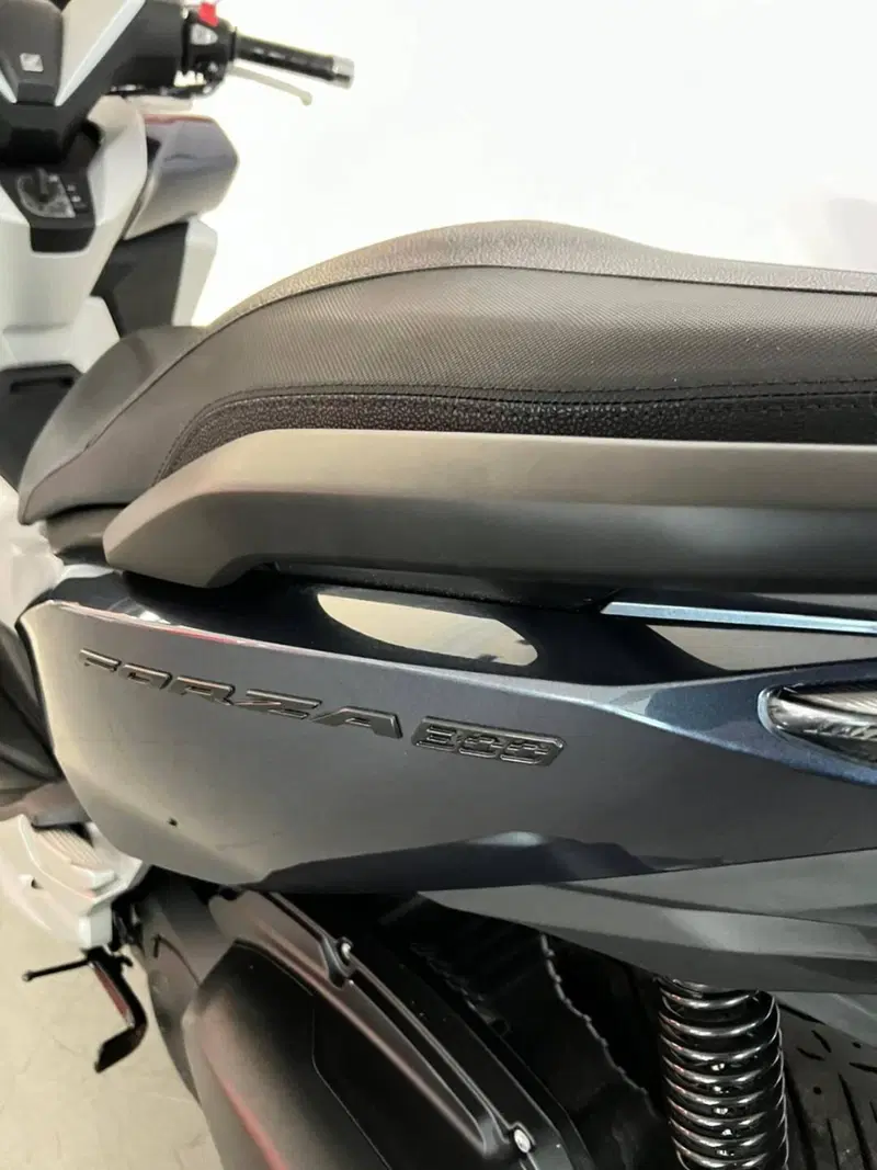 Honda Forza 300 ABS (2018 - 20) (2)