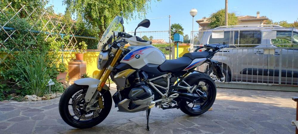 Bmw R 1250 R (2021 - 24) (2)