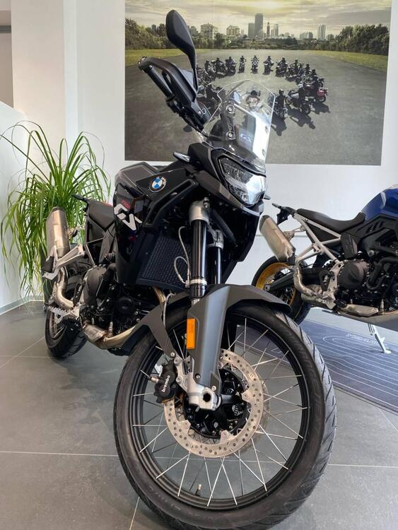 Bmw F 900 GS (2024)