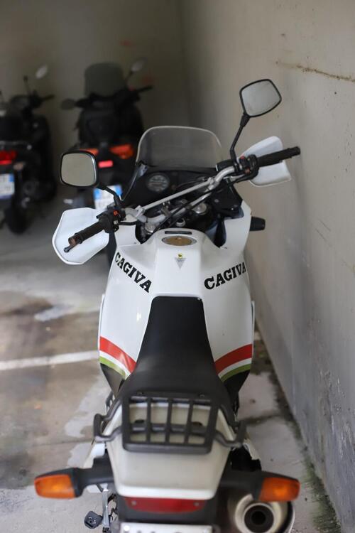 Cagiva Elefant 900 (3)