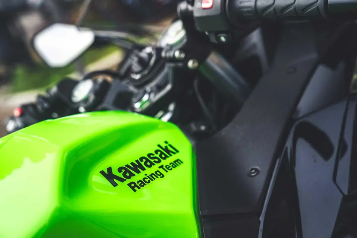 Kawasaki Z500 o Ninja 500? Quale scegliere? [VIDEO] (10)