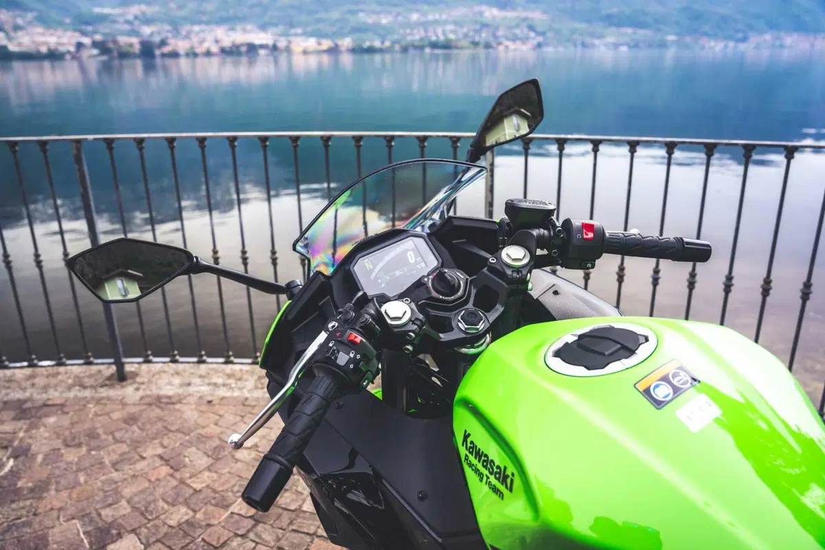 Kawasaki Z500 o Ninja 500? Quale scegliere? [VIDEO] (20)