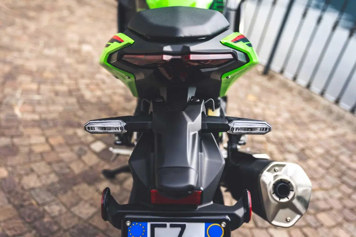 Kawasaki Z500 o Ninja 500? Quale scegliere? [VIDEO] (24)