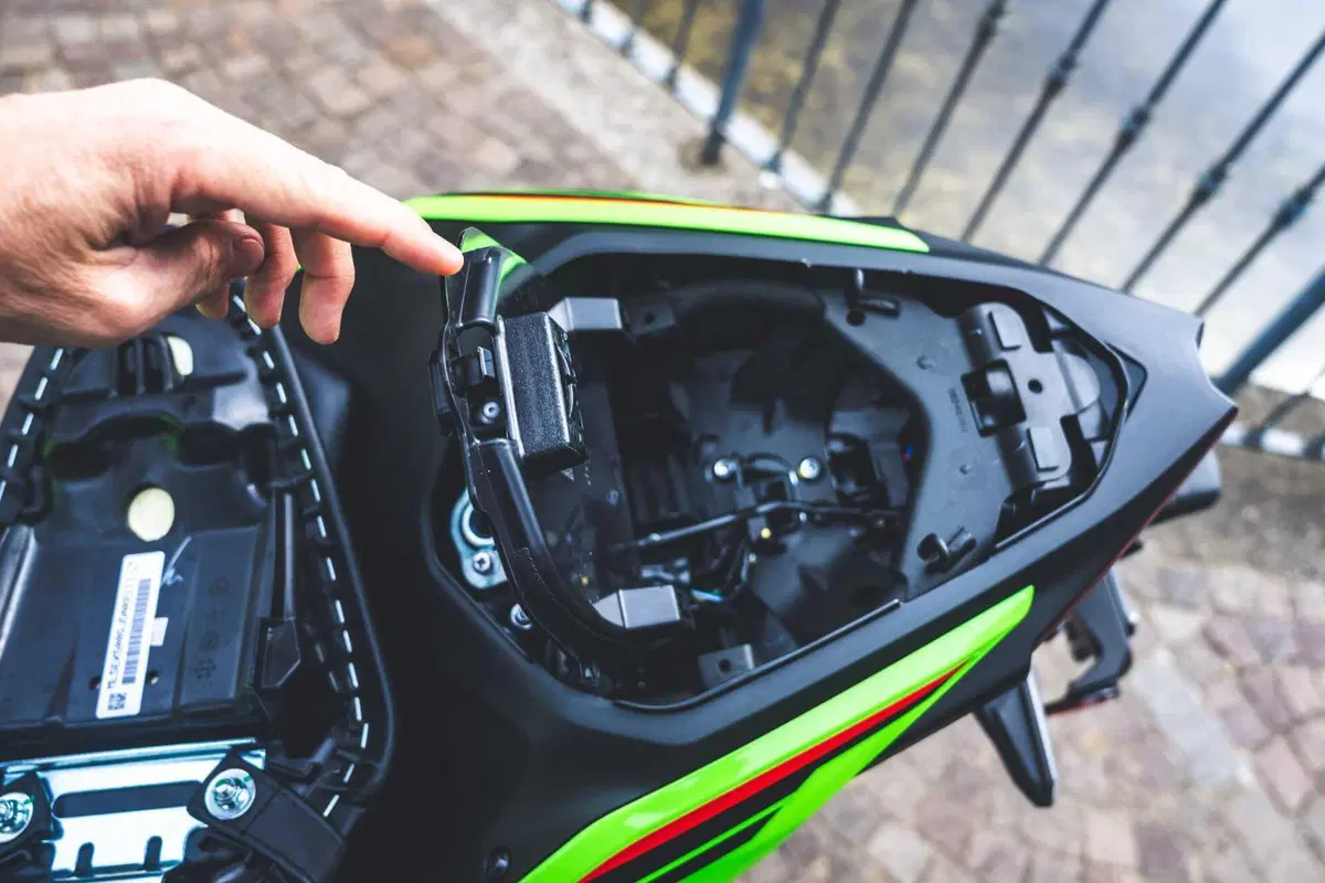 Kawasaki Z500 o Ninja 500? Quale scegliere? [VIDEO] (29)