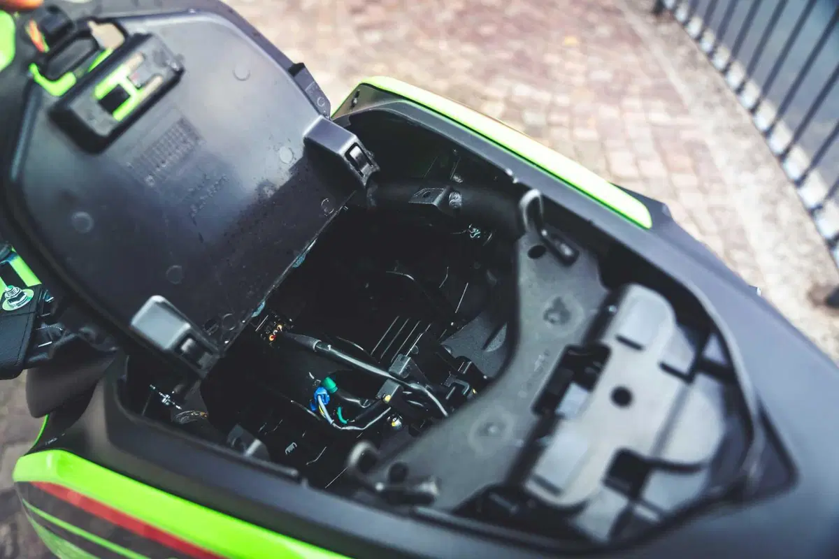 Kawasaki Z500 o Ninja 500? Quale scegliere? [VIDEO] (30)