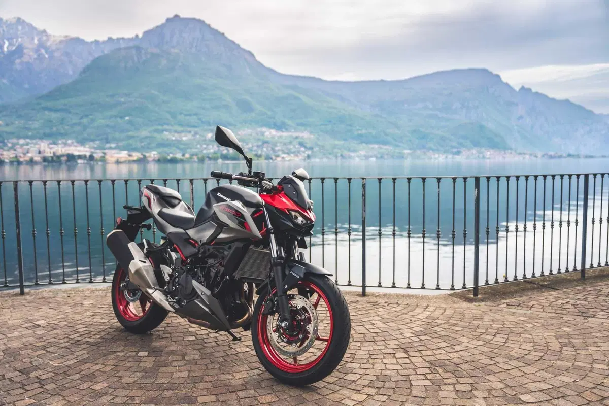 Kawasaki Z500 o Ninja 500? Quale scegliere? [VIDEO] (42)