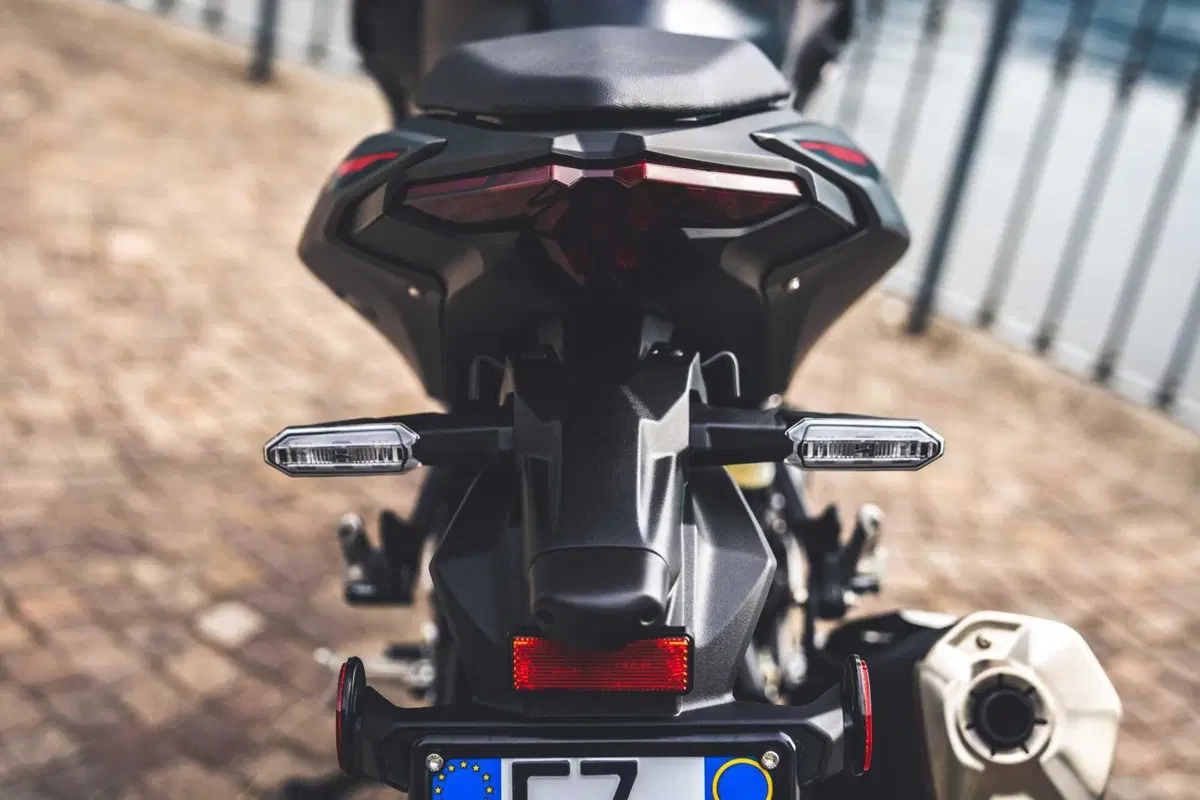 Kawasaki Z500 o Ninja 500? Quale scegliere? [VIDEO] (53)