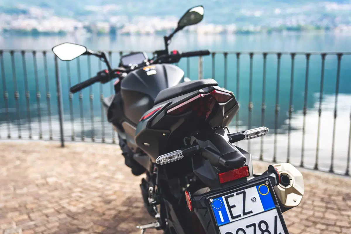 Kawasaki Z500 o Ninja 500? Quale scegliere? [VIDEO] (54)