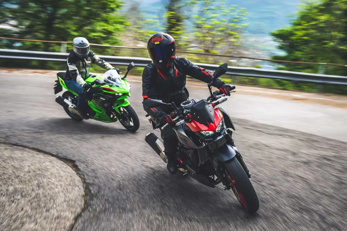 Kawasaki Z500 o Ninja 500? Quale scegliere? [VIDEO] (80)