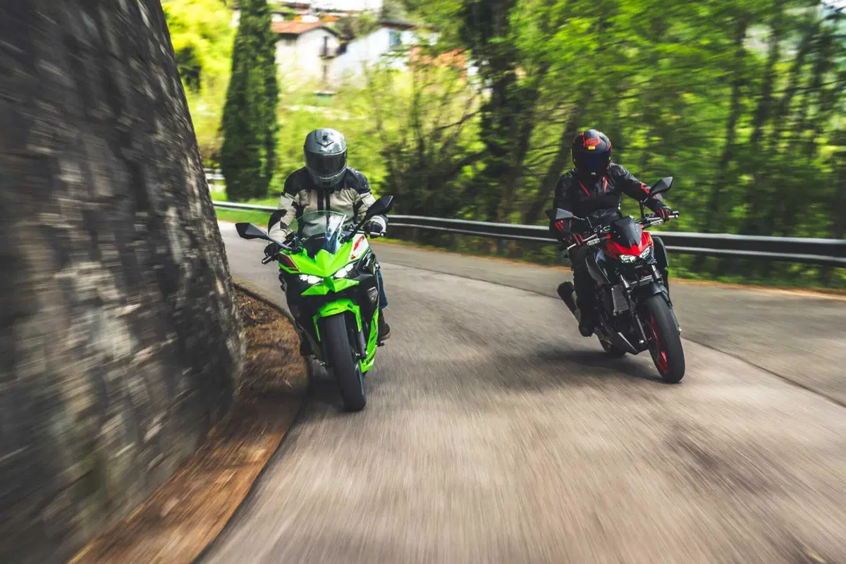 Kawasaki Z500 o Ninja 500? Quale scegliere? [VIDEO] (82)