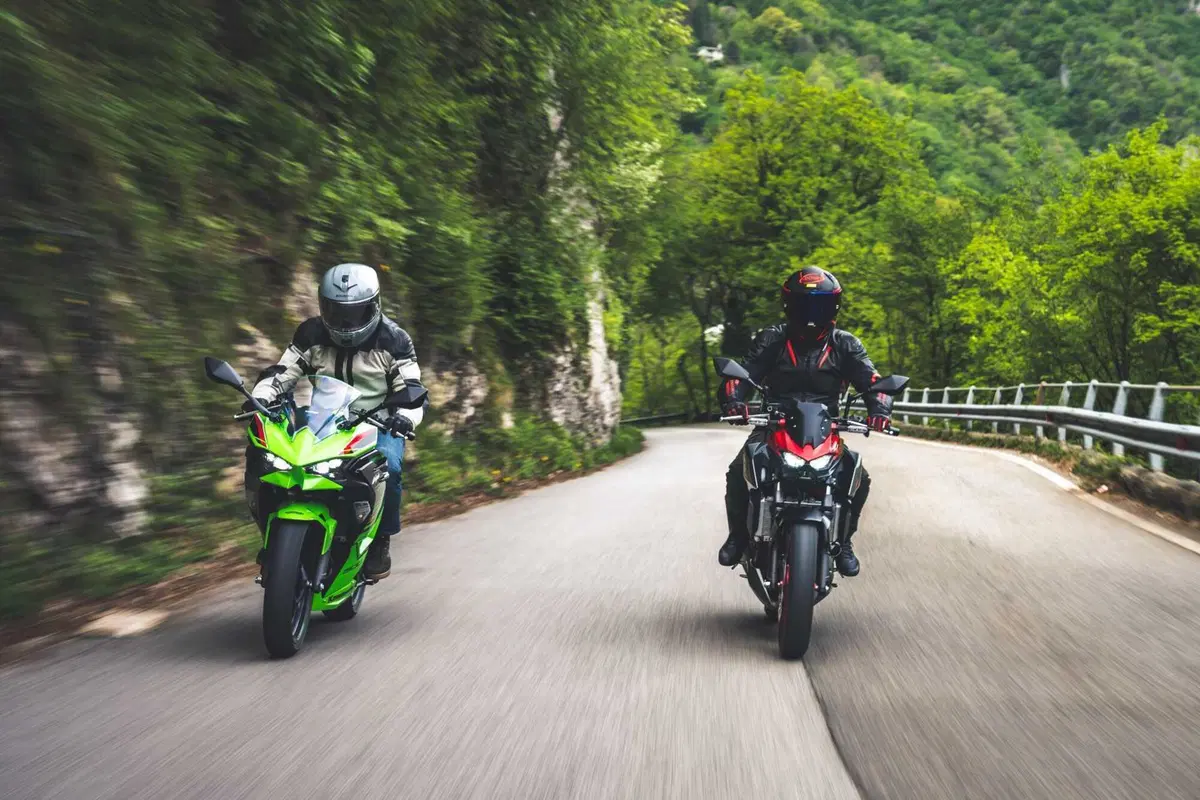Kawasaki Z500 o Ninja 500? Quale scegliere? [VIDEO] (84)