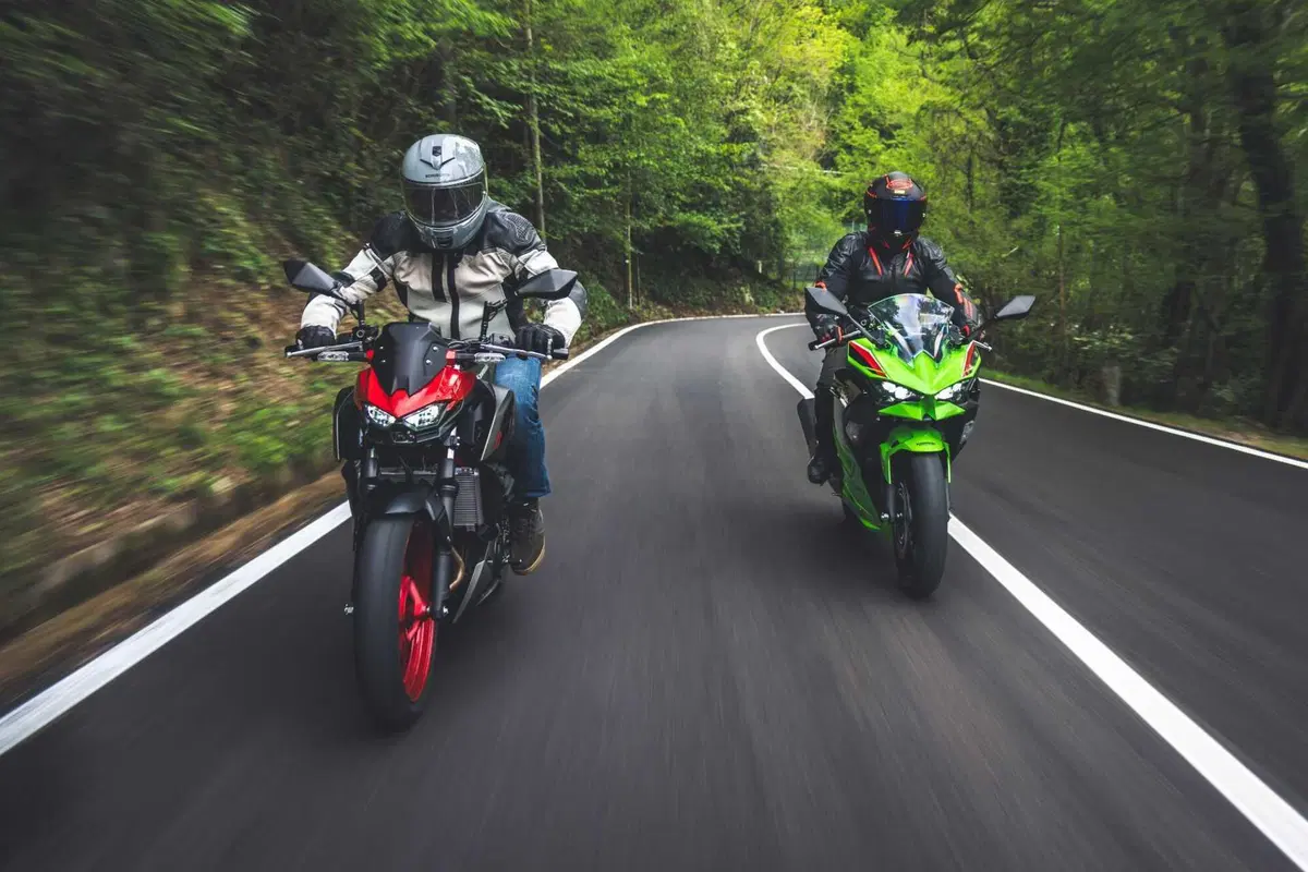 Kawasaki Z500 o Ninja 500? Quale scegliere? [VIDEO] (114)