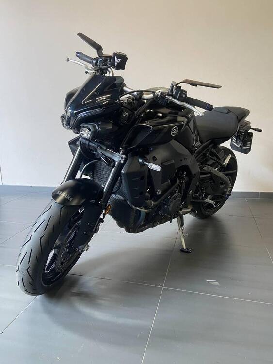 Yamaha MT-10 (2022 - 24) (4)