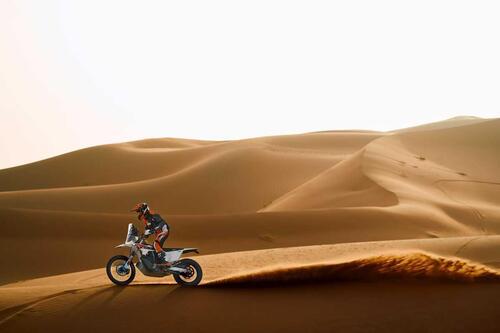 KTM 450 Rally Replica 2025: Ready to Race sulla sabbia [GALLERY] (2)