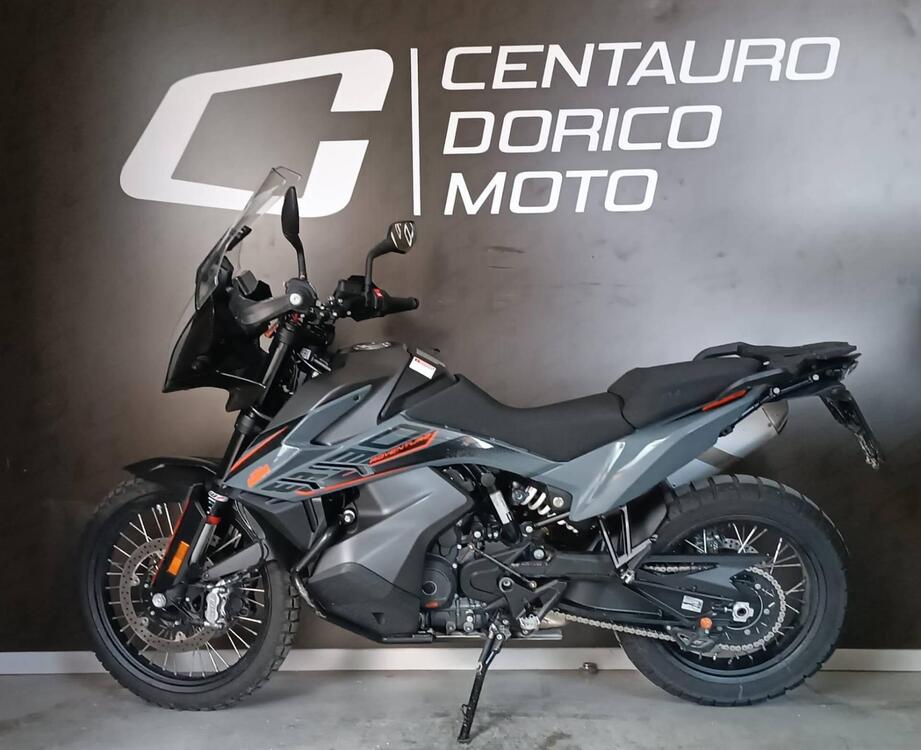 KTM 890 Adventure (2021) (2)