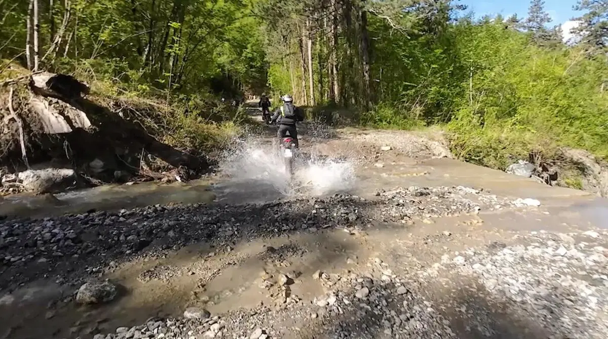 Adventourfest: Bobbio accoglie i grandi appassionati del mototurismo senza confini! (10)