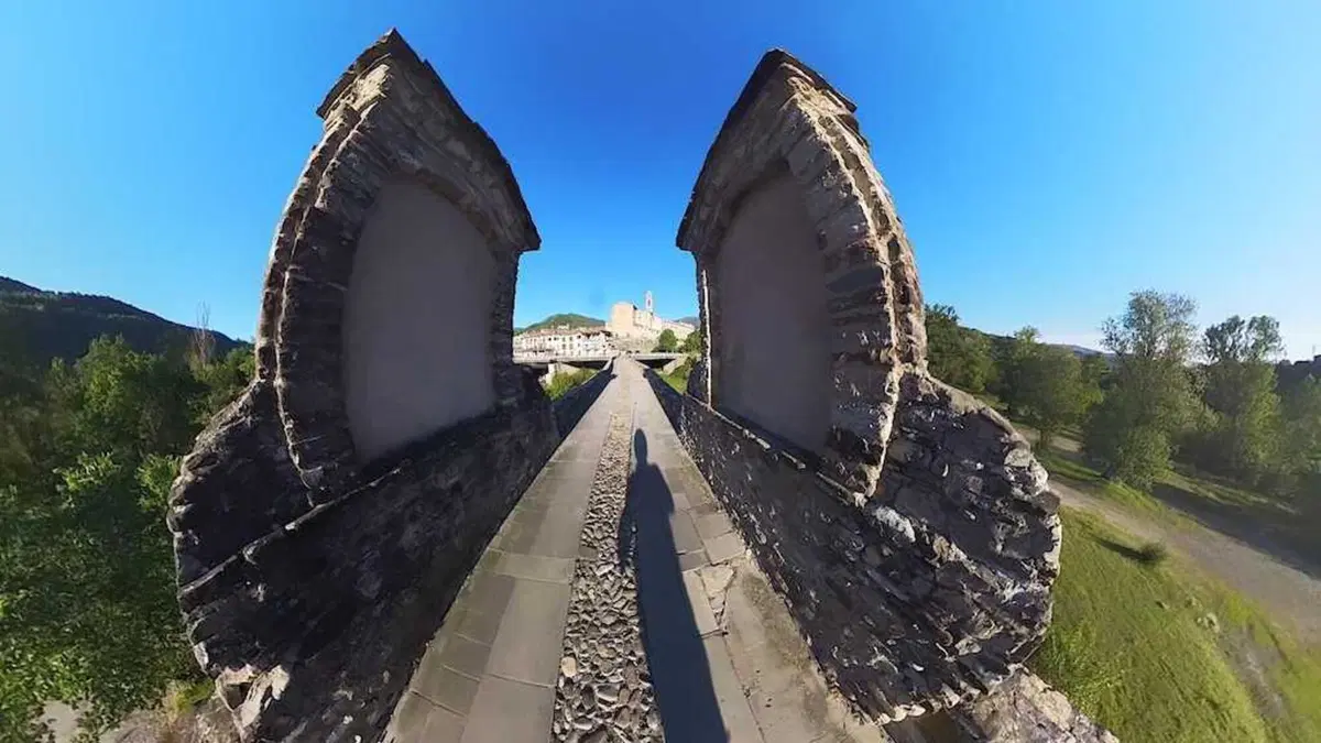 Adventourfest: Bobbio accoglie i grandi appassionati del mototurismo senza confini! (13)
